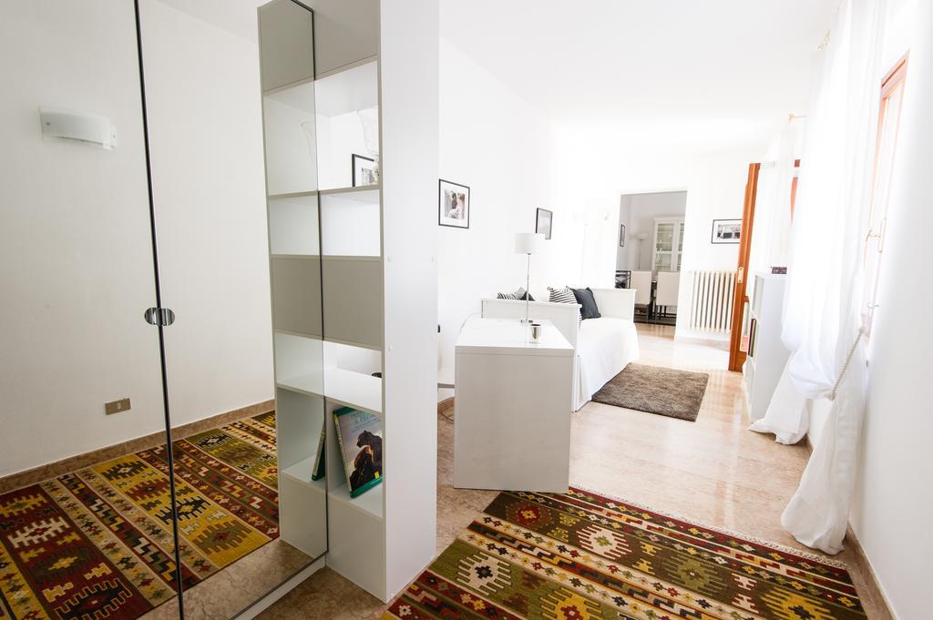 ヴェローナItalianflat - Palazzo Zeinerアパートメント 部屋 写真