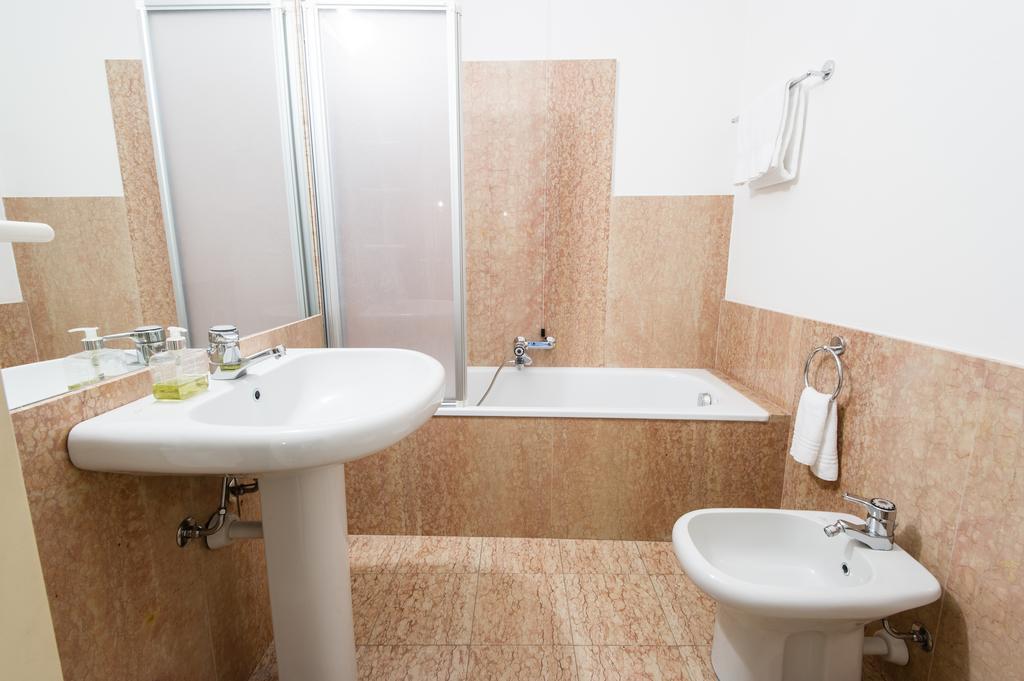 ヴェローナItalianflat - Palazzo Zeinerアパートメント 部屋 写真