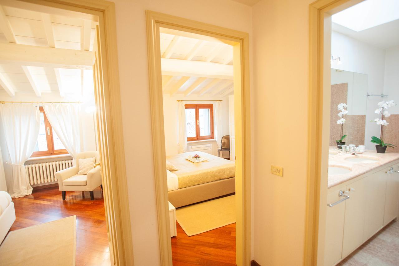 ヴェローナItalianflat - Palazzo Zeinerアパートメント エクステリア 写真
